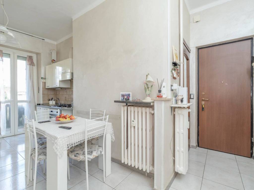 appartamento in vendita a Torino in zona Borgata Vittoria
