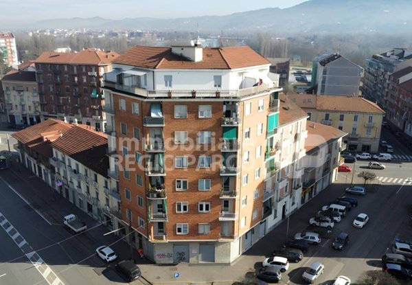 appartamento in vendita a Torino in zona Barca