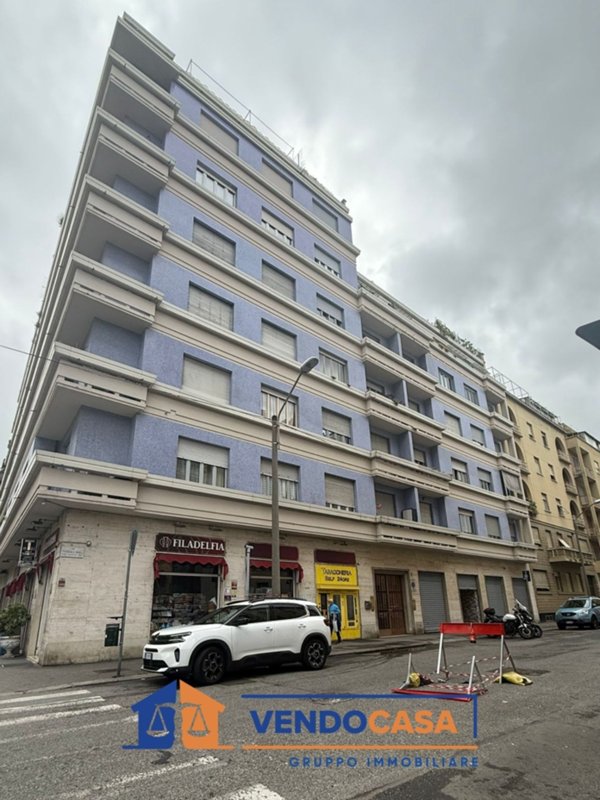 appartamento in vendita a Torino in zona Lingotto