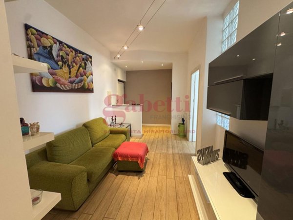 appartamento in vendita a Torino in zona Santa Rita