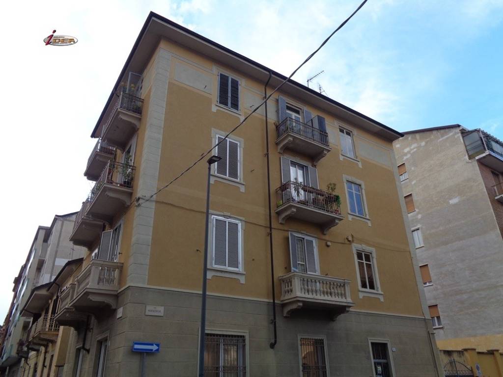 appartamento in vendita a Torino in zona Borgata Vittoria
