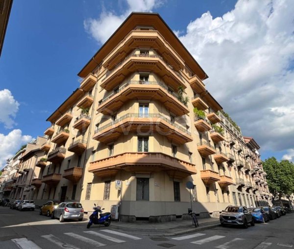 appartamento in vendita a Torino in zona Crocetta
