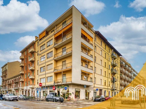 appartamento in vendita a Torino in zona Lingotto