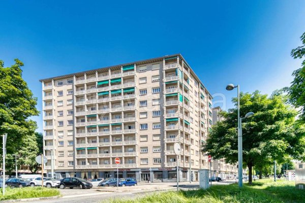 appartamento in vendita a Torino in zona Regio Parco