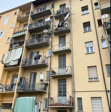 pentavano in vendita a Torino