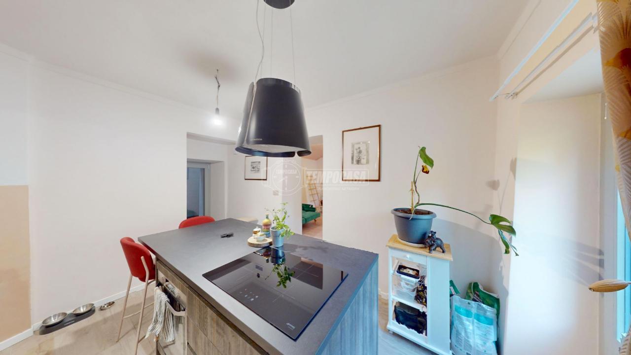 appartamento in vendita a Torino in zona Rosa