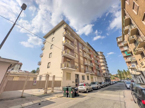 appartamento in vendita a Torino in zona Pozzo Strada