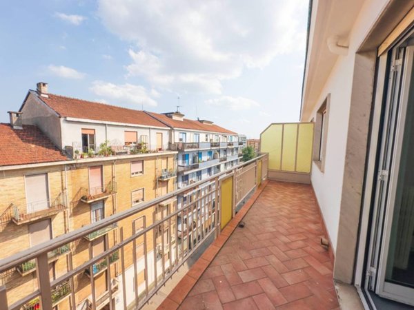 appartamento in vendita a Torino in zona Pozzo Strada
