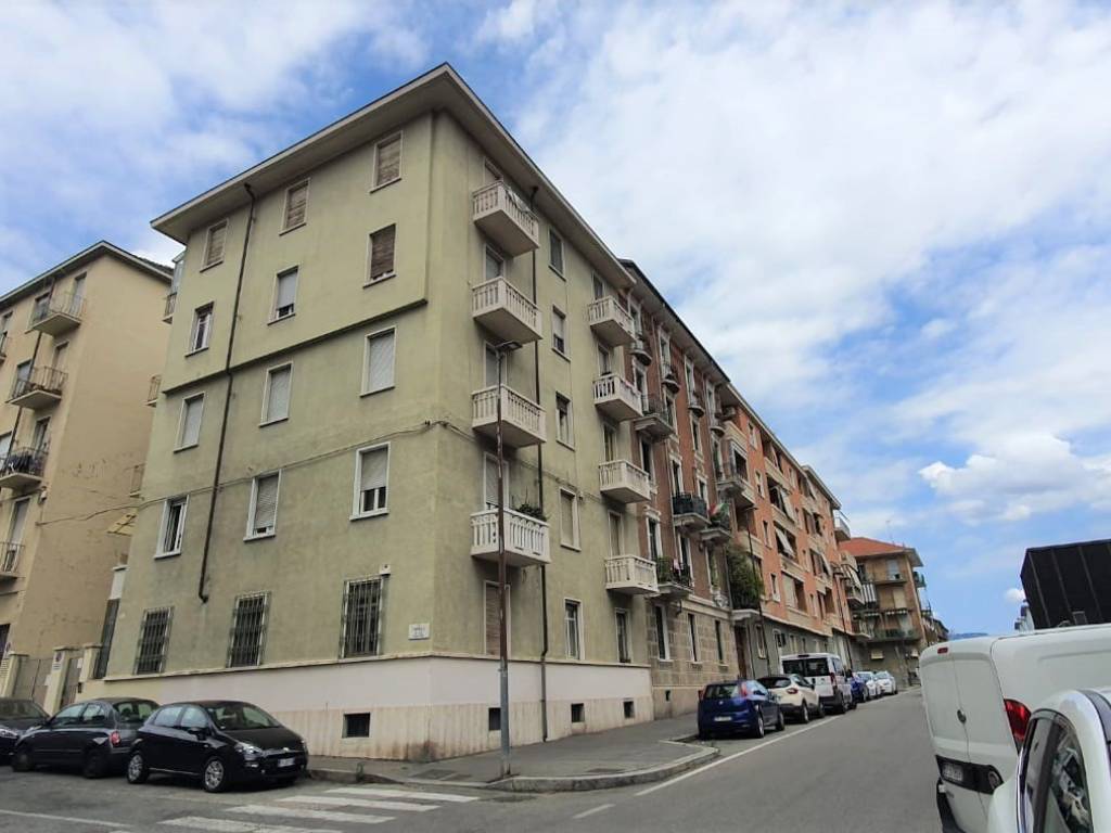appartamento in vendita a Torino in zona Borgata Vittoria