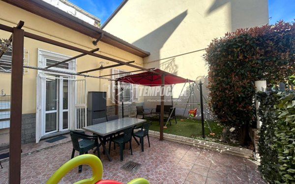 casa indipendente in vendita a Torino in zona Madonna di Campagna