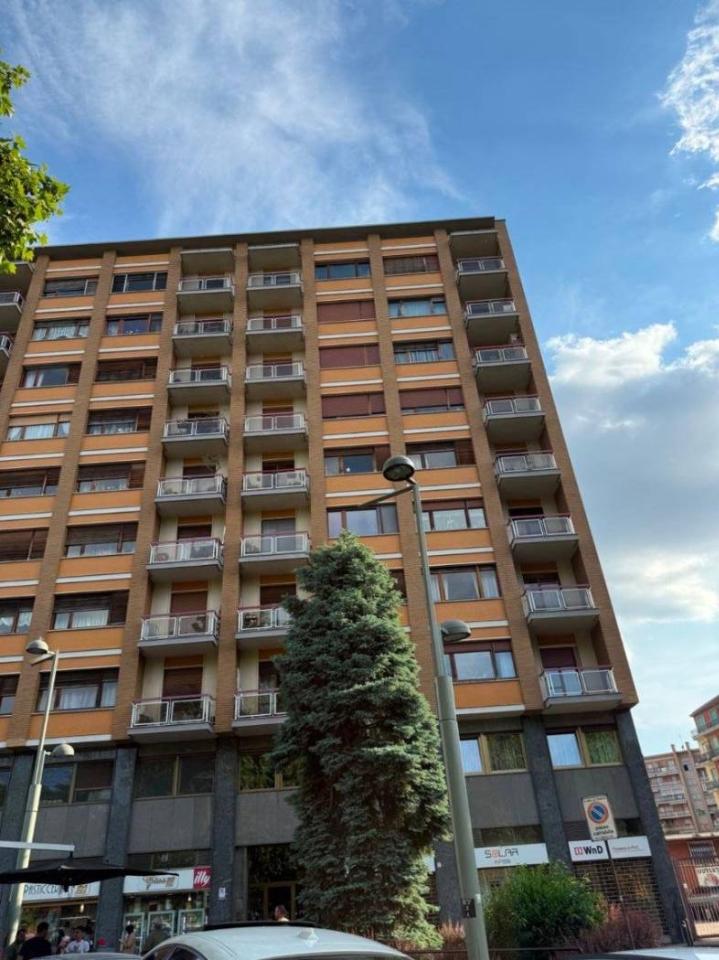 appartamento in vendita a Torino in zona Rebaudengo