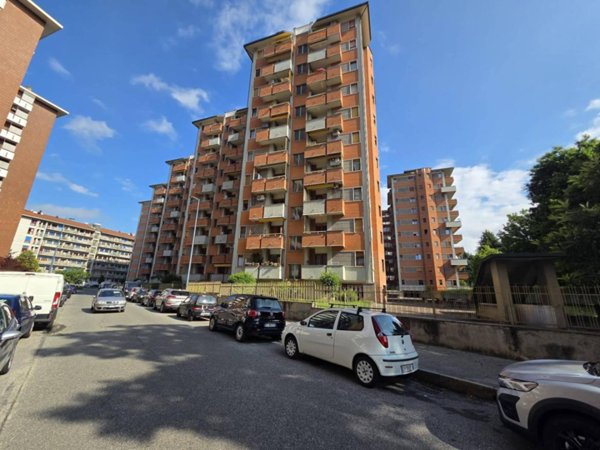 appartamento in vendita a Torino in zona Mirafiori Nord