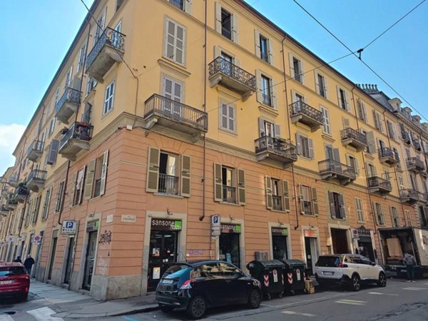 appartamento in vendita a Torino in zona Vanchiglia