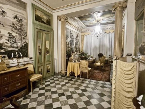 appartamento in vendita a Torino in zona San Salvario