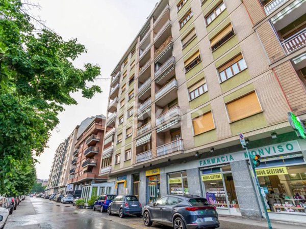 appartamento in vendita a Torino in zona Lingotto
