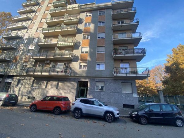 appartamento in vendita a Torino in zona Mirafiori Nord