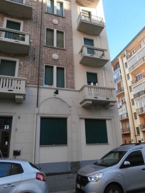 appartamento in vendita a Torino in zona Lingotto
