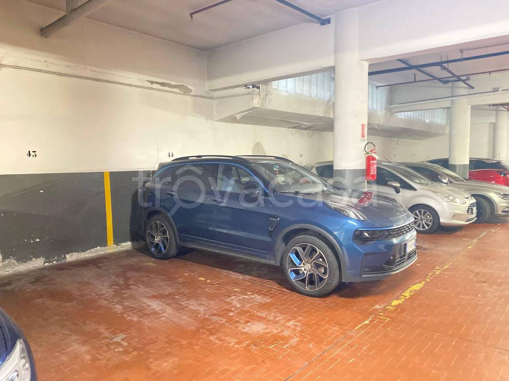 casa indipendente in vendita a Torino in zona Crocetta