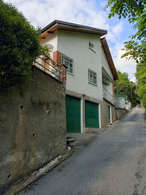 casa indipendente in vendita a Torino in zona Cavoretto