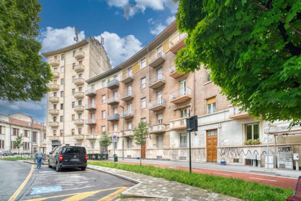 appartamento in vendita a Torino in zona Borgo San Paolo