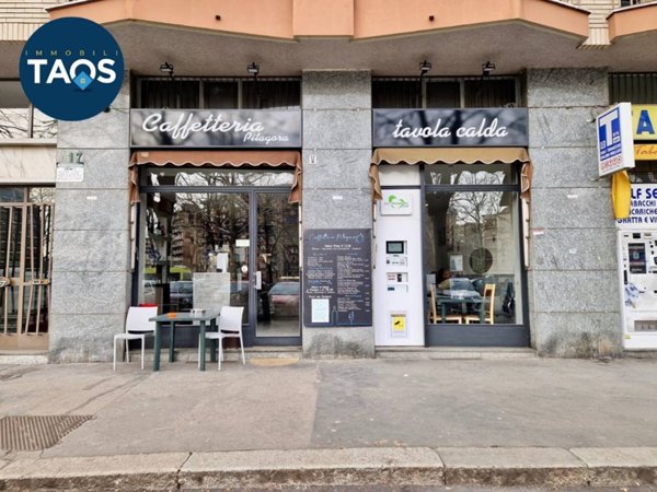 negozio in vendita a Torino in zona Santa Rita