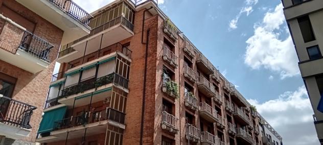negozio in vendita a Torino in zona San Salvario