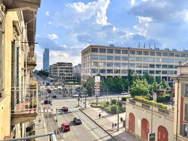 appartamento in vendita a Torino in zona Lingotto