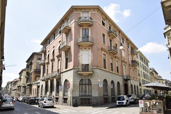 negozio in vendita a Torino in zona Centro Storico