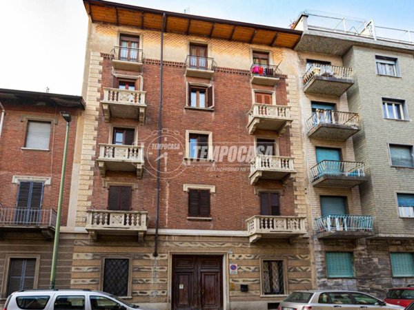 appartamento in vendita a Torino in zona Parella