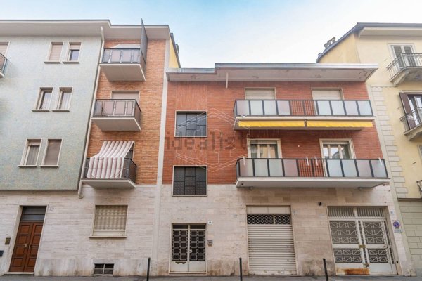 appartamento in vendita a Torino in zona Barriera di Milano