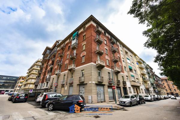 appartamento in vendita a Torino in zona Millefonti