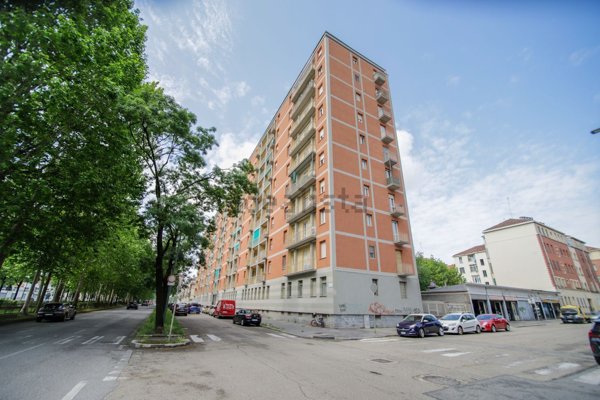 appartamento in vendita a Torino in zona Mirafiori Nord