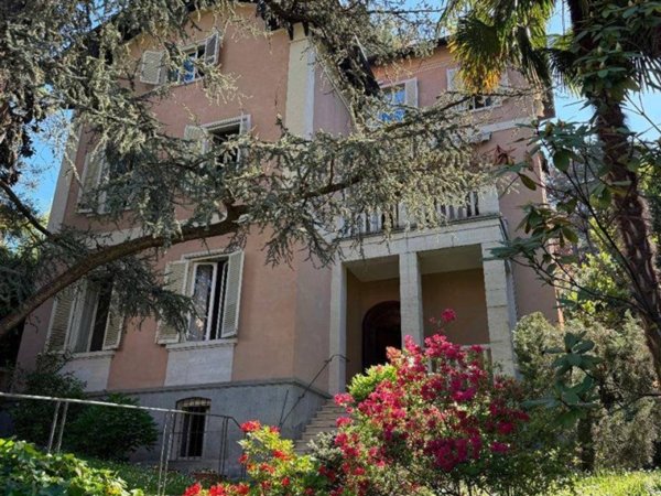 casa indipendente in vendita a Torino in zona Gran Madre