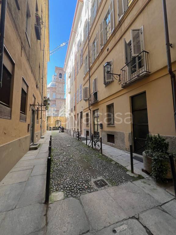 appartamento in vendita a Torino in zona Centro Storico