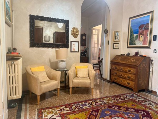 appartamento in vendita a Torino in zona Cit Turin