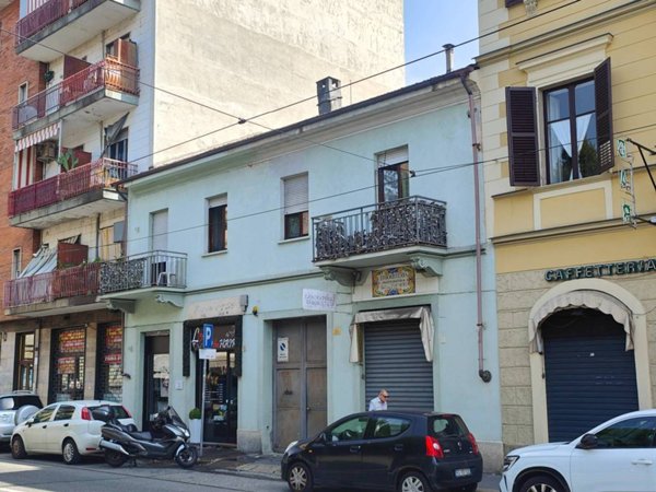 casa indipendente in vendita a Torino in zona Madonna di Campagna