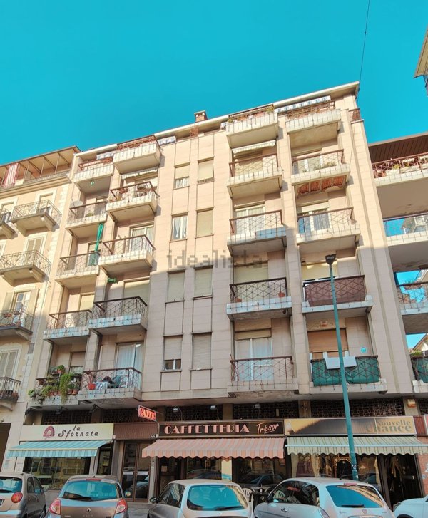 appartamento in vendita a Torino in zona Borgata Vittoria