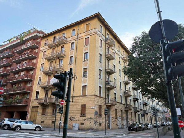 appartamento in vendita a Torino in zona Lingotto