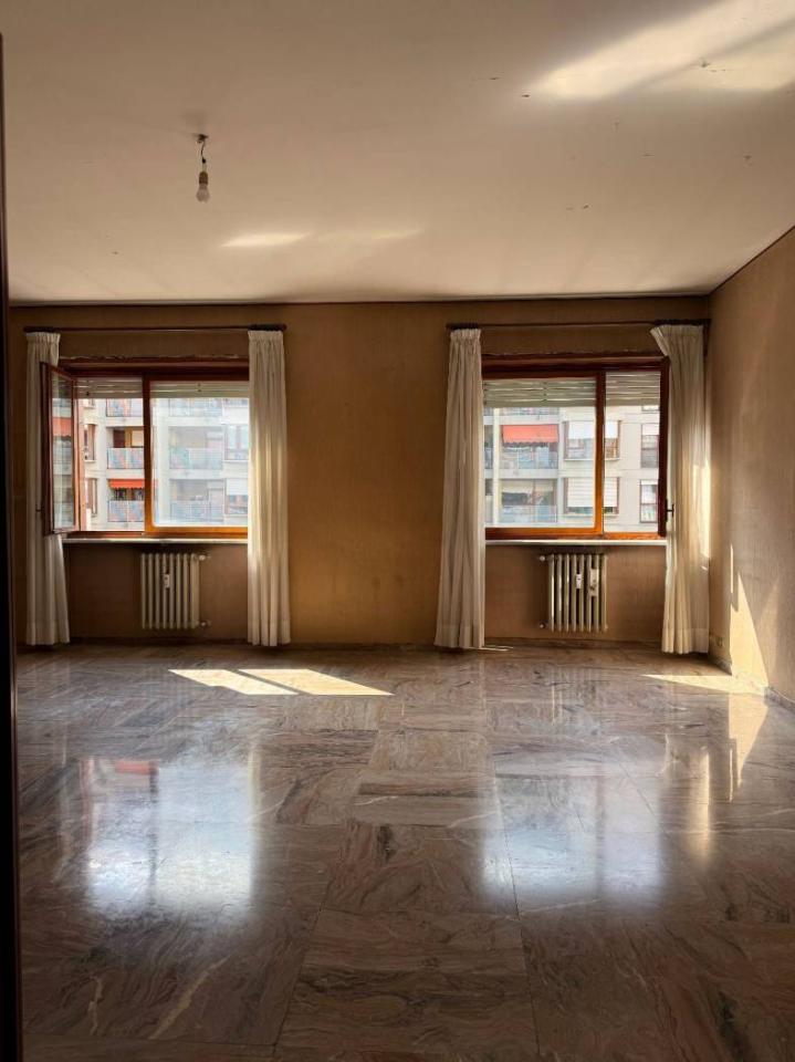 appartamento in vendita a Torino in zona Pozzo Strada