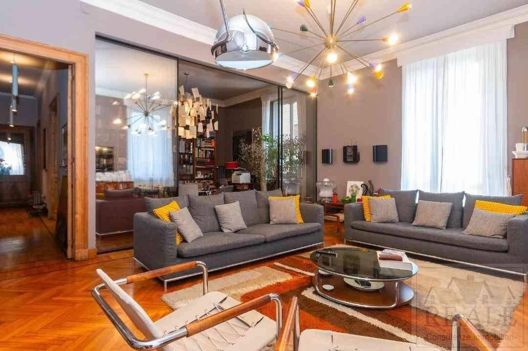 appartamento in vendita a Torino in zona San Salvario