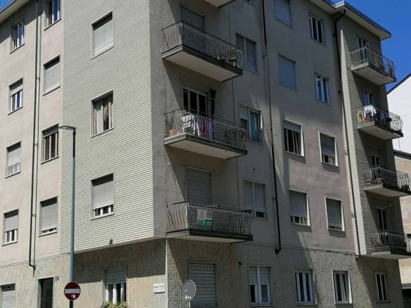 appartamento in vendita a Torino in zona Santa Rita