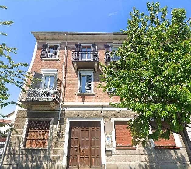 appartamento in vendita a Torino in zona Regio Parco