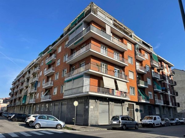 appartamento in vendita a Torino in zona Parella