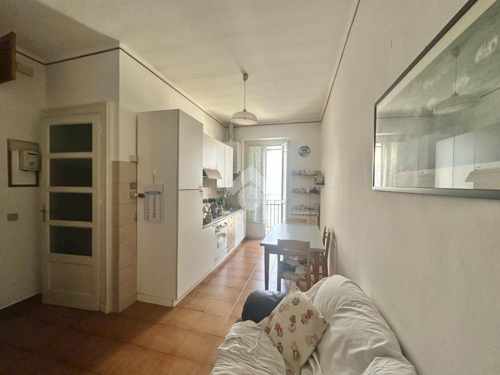 appartamento in vendita a Torino in zona Borgata Vittoria