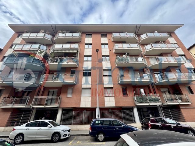 appartamento in vendita a Torino in zona Aurora