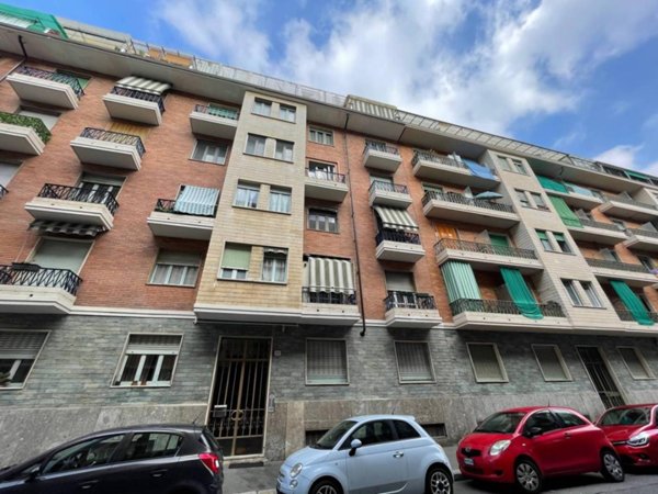 appartamento in vendita a Torino in zona Vanchiglia