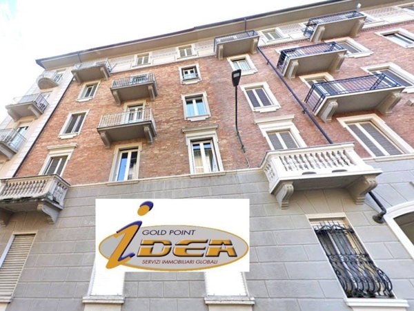 appartamento in vendita a Torino in zona Borgata Vittoria