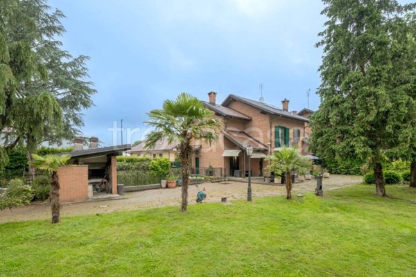 casa indipendente in vendita a Torino in zona Barca