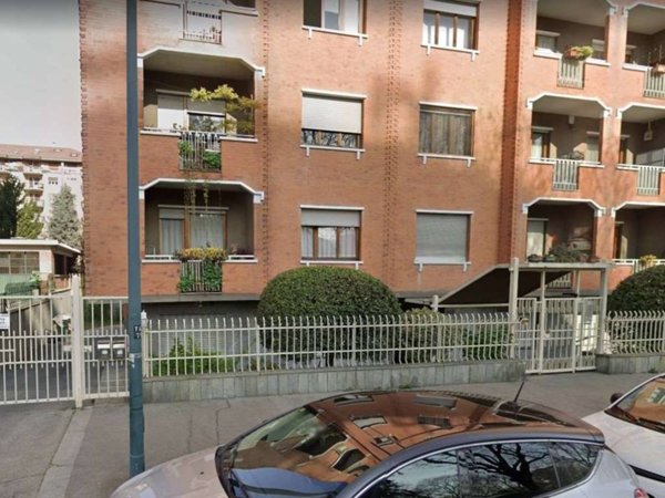 appartamento in vendita a Torino in zona Parella