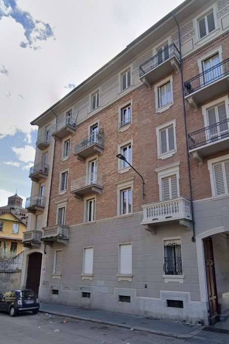 appartamento in vendita a Torino in zona Borgata Vittoria